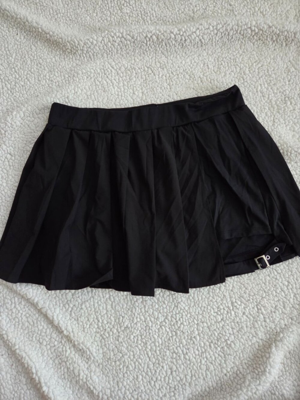 Halara Black Pleated Tennis Skort Large Built In Shorts Buckle Detail